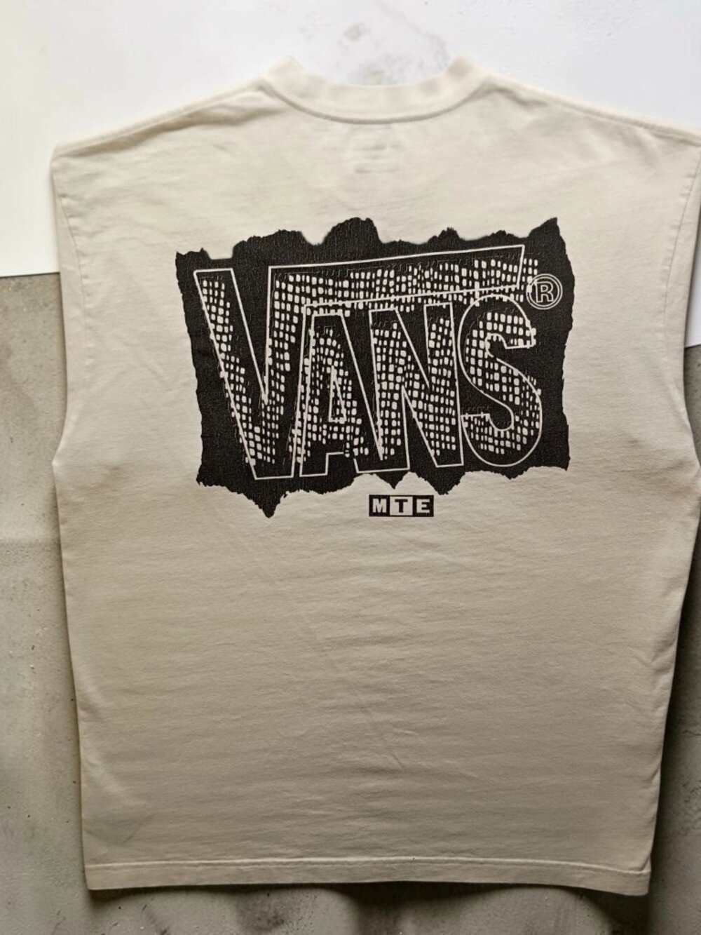 Vans T-Shirt Medium Off The Wall Skate Retro White Classic Short Sleeve Heavy